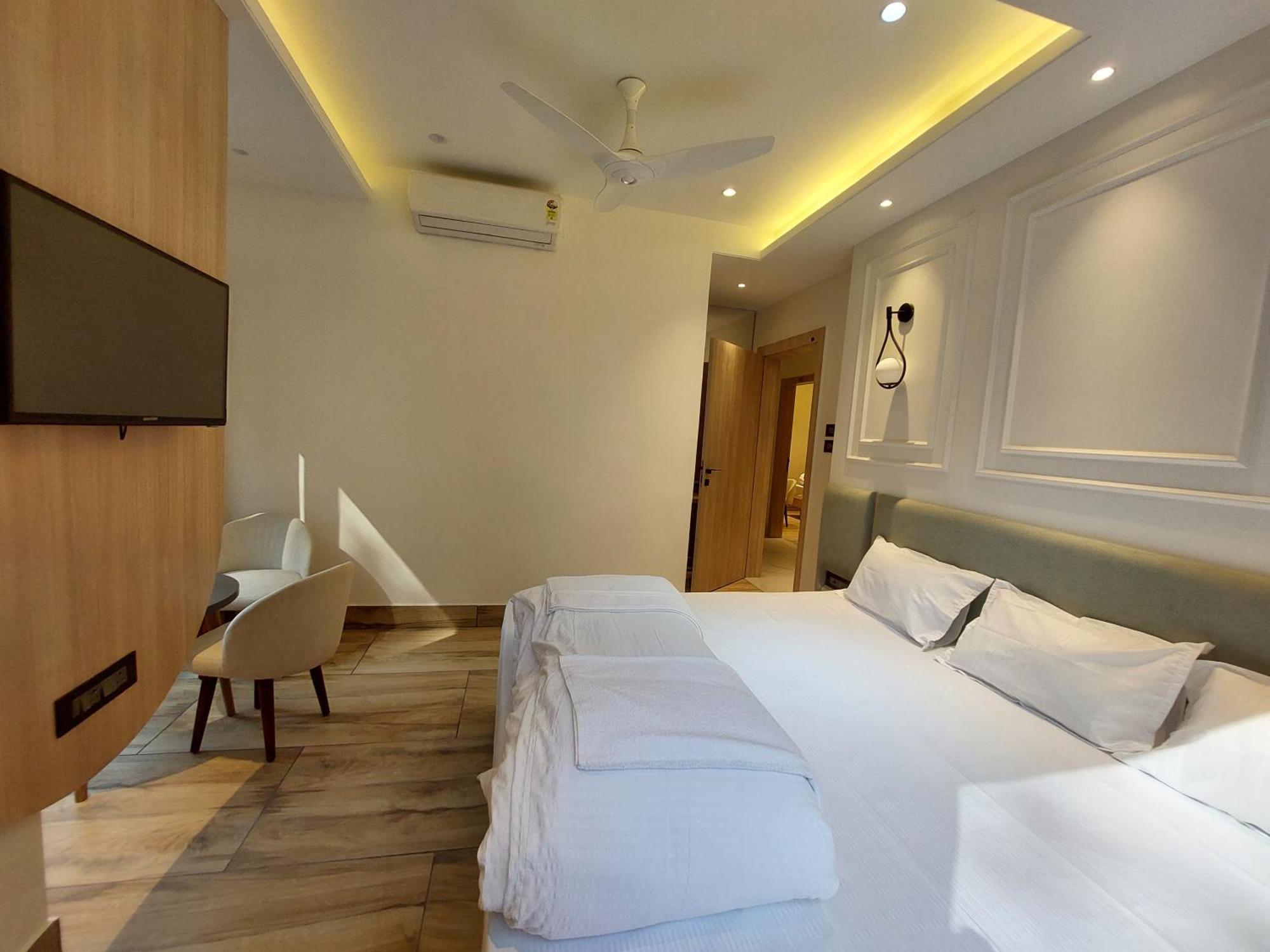 Rajasthani Dhani Hotel Khanapara Eksteriør bilde